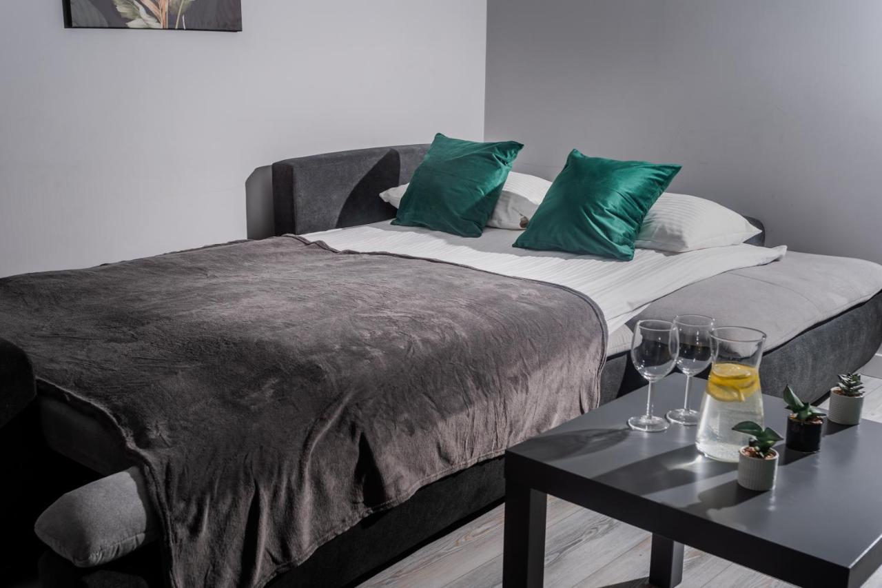 Resinest Apartamenty Jurowiecka J17 Bialystok Exterior photo